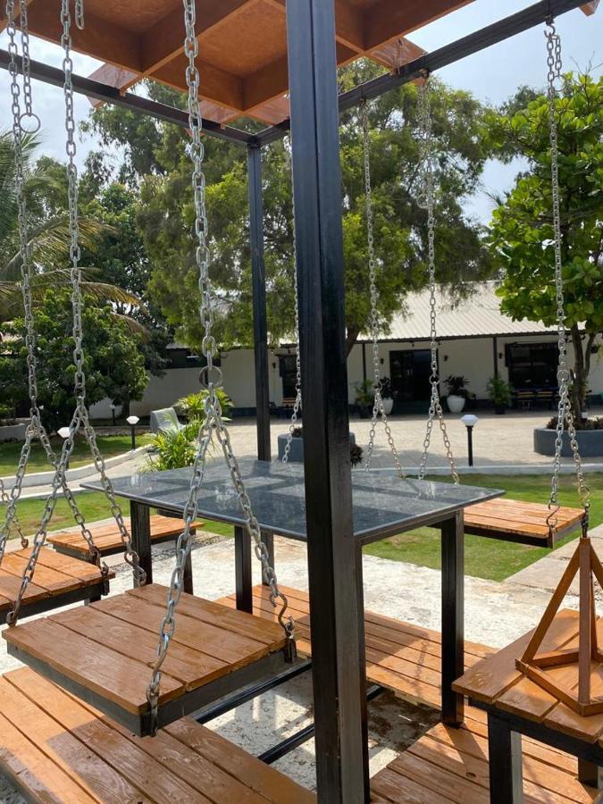 Glass House With Pvt Pool By Miracle Resort & Villa Lonavala Exterior foto